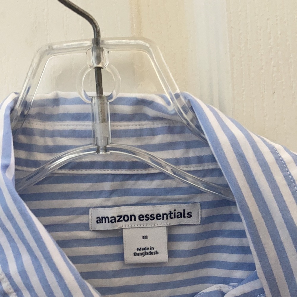 FINAL MARKDOWN Ladies Amazon essentials blouse (M) - Picture 2 of 3